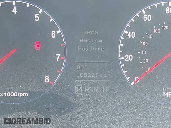 2008 Hyundai Azera Limited z VIN KMHFC46F68A333650, wystawiony jako IAAI lot #42224987 z przebiegiem 105 229 mil mil oraz . Historia ofert i sprzedaży dostępna na DreamBid. Obrazek 7.