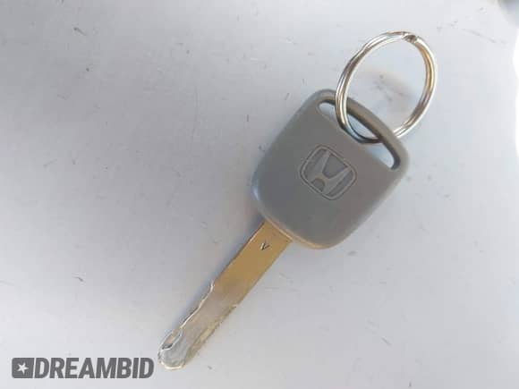 2006 Honda Accord EX-L z VIN 1HGCM665X6A074005, wystawiony jako IAAI lot #43151699 z przebiegiem 211 933 mil mil oraz . Historia ofert i sprzedaży dostępna na DreamBid. Obrazek 11.