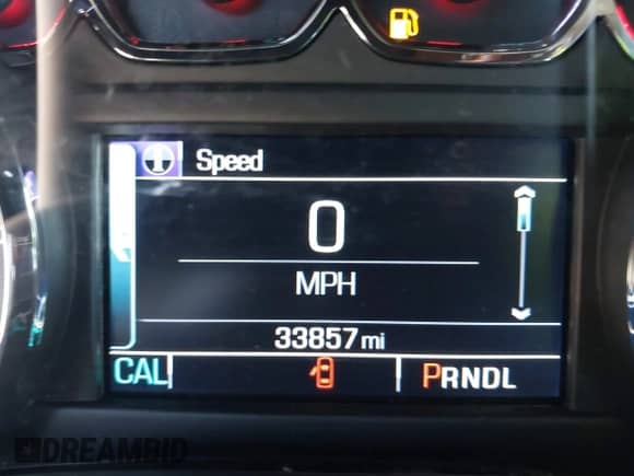 2019 Chevrolet Suburban LS z VIN 1GNSCGKC5KR334370, wystawiony jako IAAI lot #42369520 z przebiegiem 33 857 mil mil oraz . Historia ofert i sprzedaży dostępna na DreamBid. Obrazek 16.