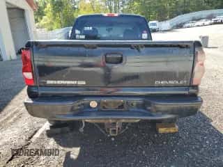 2004 Chevrolet Silverado 1500 Z71 z VIN 2GCEK19T841370691, wystawiony jako Copart lot #80321845 z przebiegiem 270 800 mil mil oraz Szkoda całkowita • Salvage title. Historia ofert i sprzedaży dostępna na DreamBid. Obrazek 6.