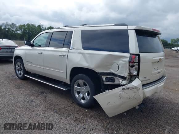 2015 Chevrolet Suburban LTZ с VIN 1GNSKKKC2FR742370, выставлен на аукционе IAAI как лот 43015448 с пробегом 144 692 миль миль и . История ставок и продаж доступна на DreamBid. Изображение 3.