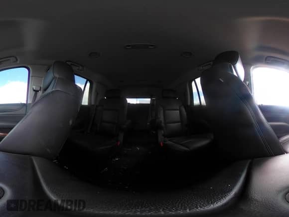 2017 Chevrolet Tahoe Premier z VIN 1GNSCCKC8HR255664, wystawiony jako IAAI lot #42020480 z przebiegiem 97 968 mil mil oraz . Historia ofert i sprzedaży dostępna na DreamBid. Obrazek 24.