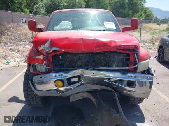 2000 Dodge 2500 with VIN 1B7KF2363YJ144344, listed as a IAAI auction lot 42533055 with 291,886 mi miles and . Bid and sale history available at DreamBid. Image 6.