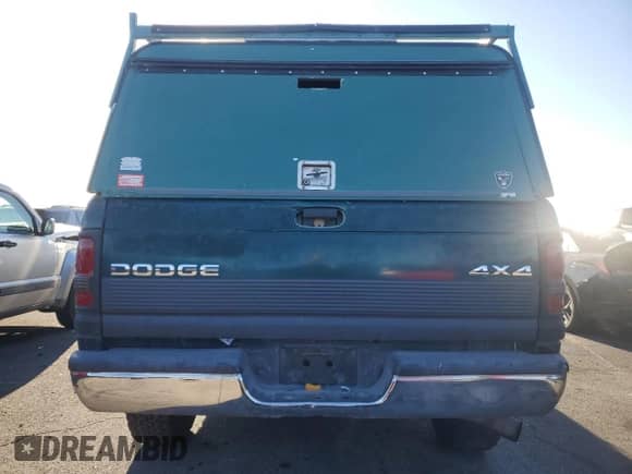 1997 Dodge 2500 with VIN 3B7KF23W4VM528115, listed as a Copart auction lot 43407685 with 167,132 mi miles and Salvage title. Bid and sale history available at DreamBid. Image 6.