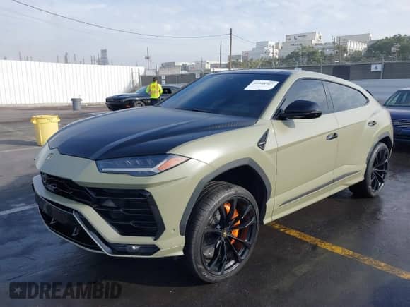 2020 Lamborghini Urus с VIN ZPBUA1ZL5LLA08057, выставлен на аукционе IAAI как лот 40948767 с пробегом 77 064 миль миль и . История ставок и продаж доступна на DreamBid. Изображение 17.
