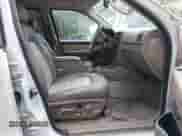 2004 Ford Explorer Eddie Bauer with VIN 1FMZU64K34UB38538, listed as a IAAI auction lot 43427538 with 191,771 mi miles and . Bid and sale history available at DreamBid. Image 5.
