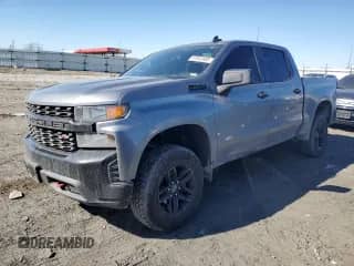 2021 Chevrolet Silverado 1500 Custom Trail Boss with VIN 1GCPYCEH8MZ298113, listed as a Copart auction lot 47042685 with 105,146 mi miles and Salvage title. Bid and sale history available at DreamBid. Image 1.