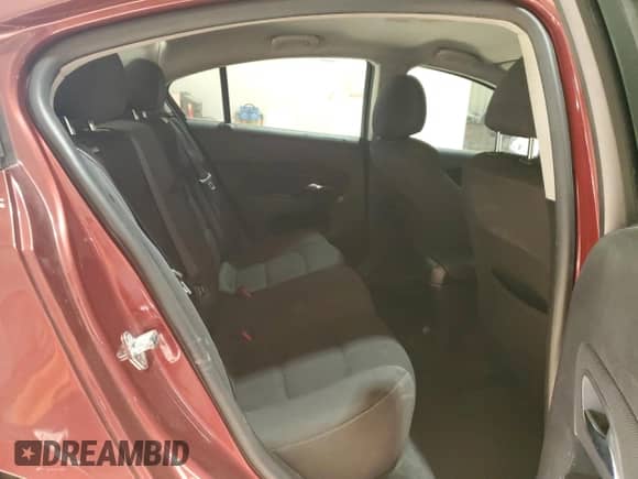 2016 Chevrolet Cruze LT с VIN 1G1PE5SB4G7118557, выставлен на аукционе Copart как лот 85269915 с пробегом 146 829 миль миль и Списание • Salvage title. История ставок и продаж доступна на DreamBid. Изображение 10.