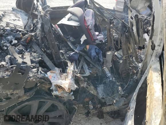 2018 Land Rover Discovery HSE with VIN SALRR2RK1JA067269, listed as a Copart auction lot 48902955 with Not provided miles and Non repairable. Bid and sale history available at DreamBid. Image 11.