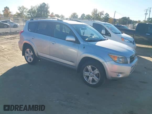 2008 Toyota RAV4 Sport with VIN JTMBD32V686079089, listed as a IAAI auction lot 43478338 with 165,411 mi miles and . Bid and sale history available at DreamBid. Image 1.