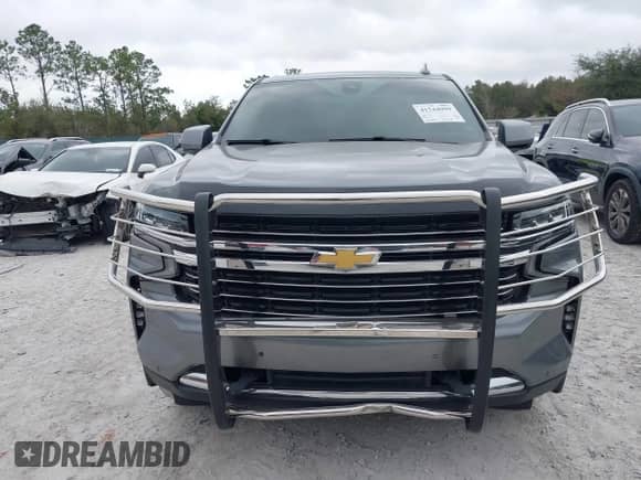 2022 Chevrolet Suburban LT z VIN 1GNSCCKD2NR147903, wystawiony jako IAAI lot #41544099 z przebiegiem 102 016 mil mil oraz . Historia ofert i sprzedaży dostępna na DreamBid. Obrazek 12.