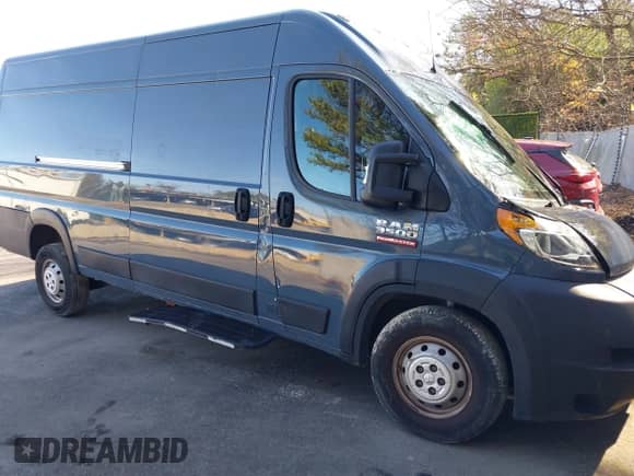 2019 Ram ProMaster Cargo с VIN 3C6URVJGXKE556169, выставлен на аукционе IAAI как лот 38937191 с пробегом Не указан миль и . История ставок и продаж доступна на DreamBid. Изображение 13.