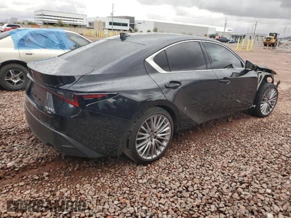 2023 Lexus IS 300 z VIN JTHD81F24P5051022, wystawiony jako Copart lot #48365215 z przebiegiem 19 435 mil mil oraz Szkoda całkowita • Salvage title. Historia ofert i sprzedaży dostępna na DreamBid. Obrazek 3.