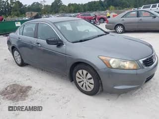 2008 Honda Accord LX с VIN 1HGCP26328A155646, выставлен на аукционе IAAI как лот 43285991 с пробегом 227 583 миль миль и . История ставок и продаж доступна на DreamBid. Изображение 1.