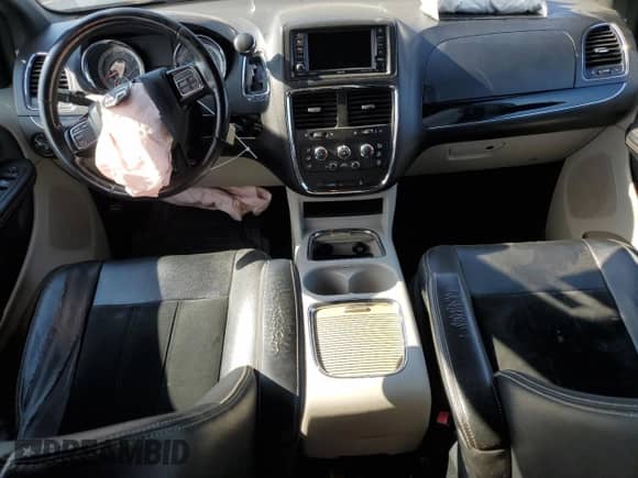 2018 Dodge Grand Caravan SXT with VIN 2C4RDGCG3JR205431, listed as a Copart auction lot 81589715 with 135,490 mi miles and Salvage title. Bid and sale history available at DreamBid. Image 8.