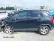 2019 Chevrolet Trax LS with VIN 3GNCJNSBXKL176816, listed as a IAAI auction lot 42758316 with 67,344 mi miles and . Bid and sale history available at DreamBid. Image 15.