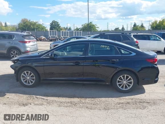 2018 Hyundai Sonata Eco с VIN 5NPE24AA6JH707462, выставлен на аукционе IAAI как лот 43080642 с пробегом 123 664 миль миль и . История ставок и продаж доступна на DreamBid. Изображение 14.