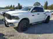2012 Ram 1500 Big Horn z VIN 1C6RD7LT8CS229410, wystawiony jako Copart lot #83769205 z przebiegiem 129 323 mil mil oraz Czysty tytuł • Clean title. Historia ofert i sprzedaży dostępna na DreamBid. Obrazek 1.