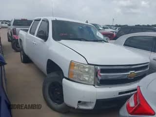 2010 Chevrolet Silverado 1500 LTZ with VIN 3GCRKTE38AG197423, listed as a IAAI auction lot 42579192 with 281,114 mi miles and . Bid and sale history available at DreamBid. Image 1.