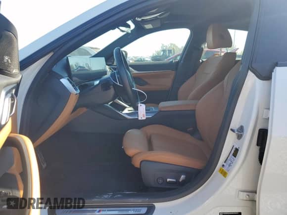 2024 BMW 4 Series 430i с VIN WBA63AV07RFR81032, выставлен на аукционе Copart как лот 87212534 с пробегом 13 463 миль миль и Списание • Salvage title. История ставок и продаж доступна на DreamBid. Изображение 7.