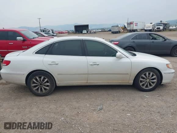 2007 Hyundai Azera SE с VIN KMHFC46F57A199115, выставлен на аукционе IAAI как лот 43178053 с пробегом 206 461 миль миль и . История ставок и продаж доступна на DreamBid. Изображение 14.