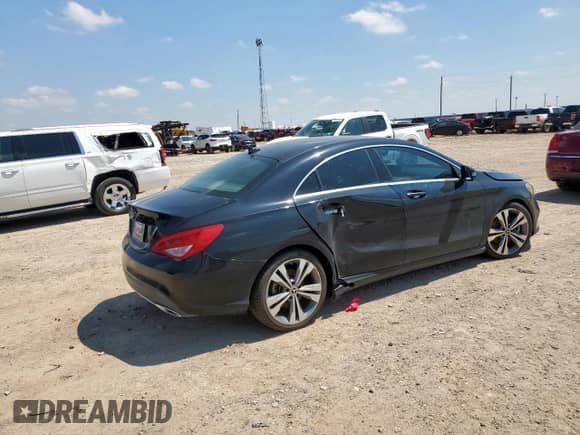 2019 Mercedes-Benz CLA 250 с VIN WDDSJ4EB1KN776494, выставлен на аукционе Copart как лот 70749165 с пробегом 34 595 миль миль и Списание • Salvage title. История ставок и продаж доступна на DreamBid. Изображение 3.