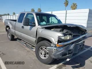 2000 Chevrolet Silverado 2500 LS с VIN 1GCGK29U6YZ109757, выставлен на аукционе IAAI как лот 42097707 с пробегом 162 588 миль миль и . История ставок и продаж доступна на DreamBid. Изображение 1.