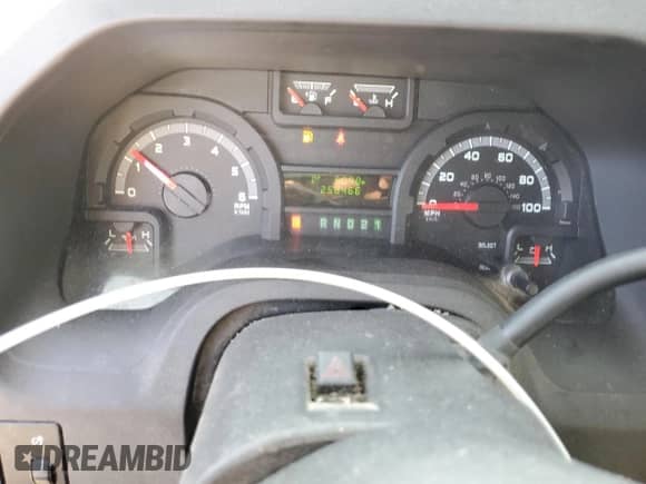 2012 Ford Econoline Cargo Recreational с VIN 1FTNE2EL0CDB33215, выставлен на аукционе Copart как лот 63120784 с пробегом 258 466 миль миль и Списание • Salvage title. История ставок и продаж доступна на DreamBid. Изображение 9.