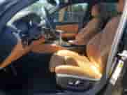 2022 BMW 5 Series 540i xDrive z VIN WBA73BJ01NWX50816, wystawiony jako Copart lot #68688985 z przebiegiem 40 328 mil mil oraz Szkoda całkowita • Salvage title. Historia ofert i sprzedaży dostępna na DreamBid. Obrazek 7.