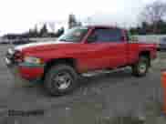 1998 Dodge 1500 z VIN 3B7HF12Z7WG122586, wystawiony jako Copart lot #50591075 z przebiegiem 186 692 mil mil oraz Szkoda całkowita • Salvage title. Historia ofert i sprzedaży dostępna na DreamBid. Obrazek 1.