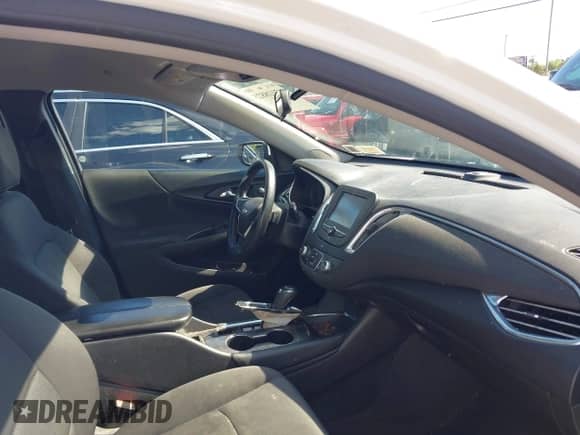 2017 Chevrolet Malibu LT with VIN 1G1ZE5ST5HF279878, listed as a IAAI auction lot 43118825 with 116,891 mi miles and . Bid and sale history available at DreamBid. Image 5.