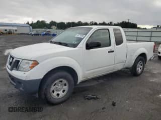 2014 Nissan Frontier S z VIN 1N6BD0CT9EN710220, wystawiony jako Copart lot #64724955 z przebiegiem 133 169 mil mil oraz Szkoda całkowita • Salvage title. Historia ofert i sprzedaży dostępna na DreamBid. Obrazek 1.