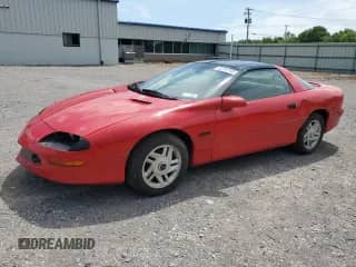 1995 Chevrolet Camaro Z28 с VIN 2G1FP22P2S2221542, выставлен на аукционе Copart как лот 62761745 с пробегом 135 446 миль миль и Списание • Salvage title. История ставок и продаж доступна на DreamBid. Изображение 1.
