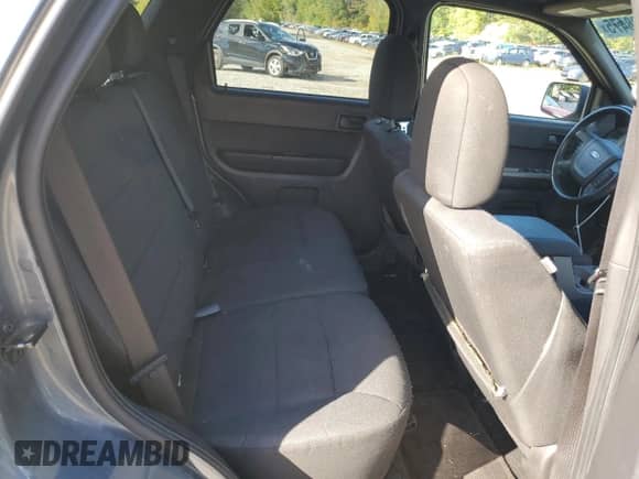 2011 Ford Escape XLT с VIN 1FMCU9DG9BKA46958, выставлен на аукционе Copart как лот 84298475 с пробегом 123 614 миль миль и Чистый • Clean title. История ставок и продаж доступна на DreamBid. Изображение 10.