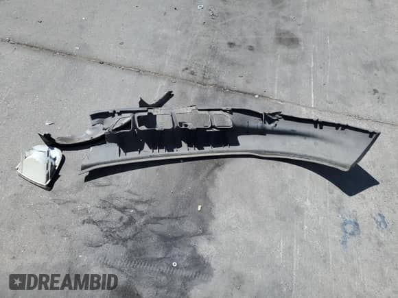 2003 Ford F-150 XL с VIN 1FTRF17W73NA55543, выставлен на аукционе Copart как лот 66516465 с пробегом 141 097 миль миль и Списание • Salvage title. История ставок и продаж доступна на DreamBid. Изображение 12.