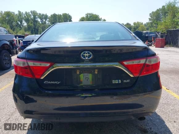 2017 Toyota Camry Hybrid LE z VIN 4T1BD1FK9HU223584, wystawiony jako IAAI lot #43192739 z przebiegiem 188 332 mil mil oraz . Historia ofert i sprzedaży dostępna na DreamBid. Obrazek 17.