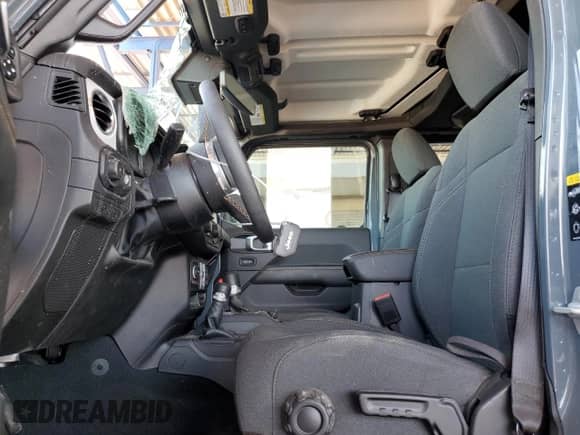 2024 Jeep Wrangler Sahara with VIN 1C4PJXEG0RW238063, listed as a Copart auction lot 70228275 with 5,358 mi miles and Salvage title. Bid and sale history available at DreamBid. Image 7.