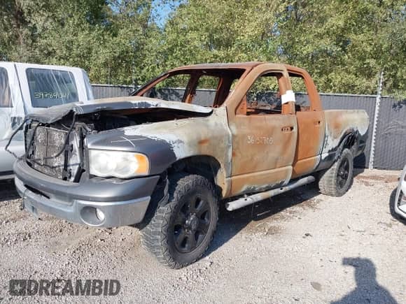2004 Dodge 2500 SLT with VIN 3D7KU28C04G253253, listed as a IAAI auction lot 40519660 with Not provided miles and . Bid and sale history available at DreamBid. Image 2.