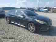 2017 Hyundai Sonata Limited with VIN 5NPE34AB5HH577710, listed as a Copart auction lot 81008785 with 206,611 mi miles and Salvage title. Bid and sale history available at DreamBid. Image 4.