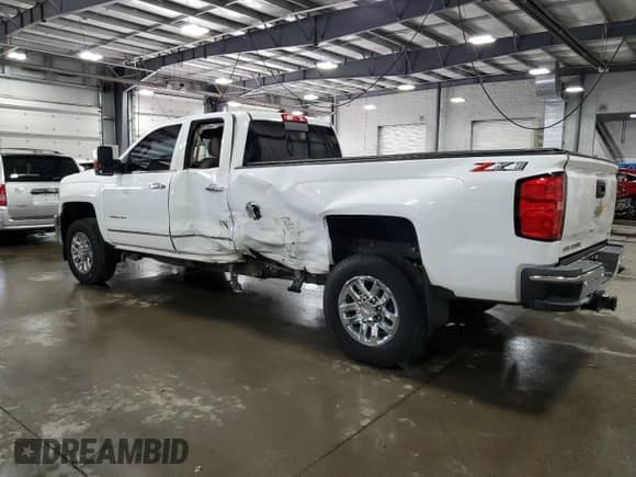 2018 Chevrolet Silverado 3500 with VIN 1GC5K0EY4JZ117611, listed as a Copart auction lot 68942954 with 116,713 mi miles and Salvage title. Bid and sale history available at DreamBid. Image 2.