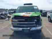 2001 Chevrolet Express z VIN 1GCHG39R011111547, wystawiony jako IAAI lot #42265979 z przebiegiem 297 607 mil mil oraz . Historia ofert i sprzedaży dostępna na DreamBid. Obrazek 6.