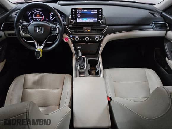 2018 Honda Accord Touring with VIN 1HGCV1F90JA044474, listed as a Copart auction lot 68249005 with 85,724 mi miles and Clean title. Bid and sale history available at DreamBid. Image 8.