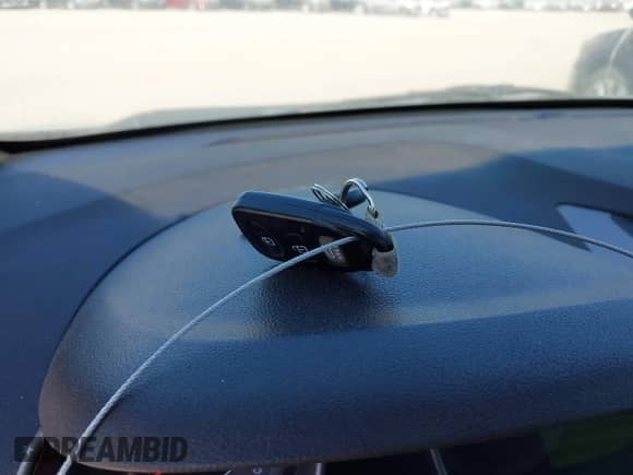 2013 Hyundai Elantra GLS z VIN 5NPDH4AE5DH443894, wystawiony jako IAAI lot #43231549 z przebiegiem 116 129 mil mil oraz . Historia ofert i sprzedaży dostępna na DreamBid. Obrazek 11.