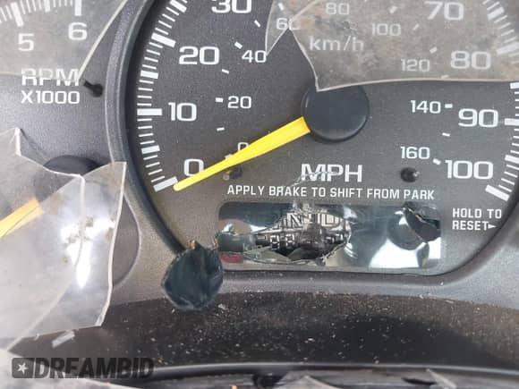 2000 Chevrolet Silverado 1500 LS with VIN 1GCEC14W1YZ152507, listed as a IAAI auction lot 42510745 with 163,400 mi miles and . Bid and sale history available at DreamBid. Image 6.