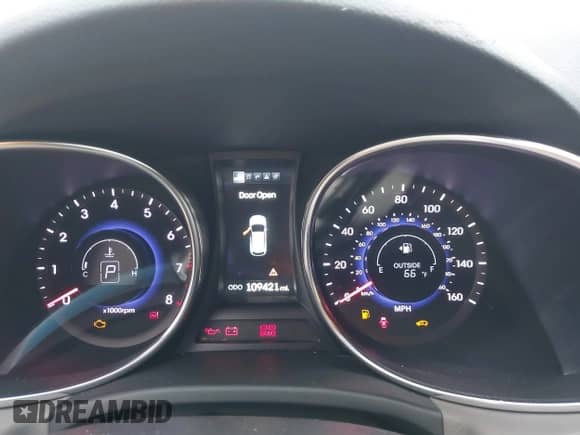 2014 Hyundai Santa Fe с VIN 5XYZWDLA5EG177601, выставлен на аукционе IAAI как лот 41888782 с пробегом 109 421 миль миль и . История ставок и продаж доступна на DreamBid. Изображение 7.