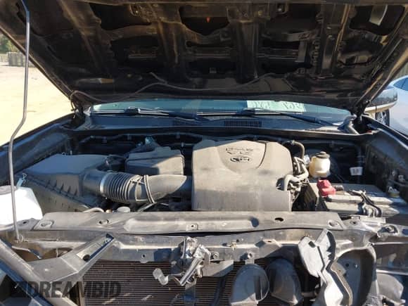 2020 Toyota Tacoma SR5 with VIN 3TMCZ5AN0LM331088, listed as a IAAI auction lot 43270787 with 69,590 mi miles and . Bid and sale history available at DreamBid. Image 10.