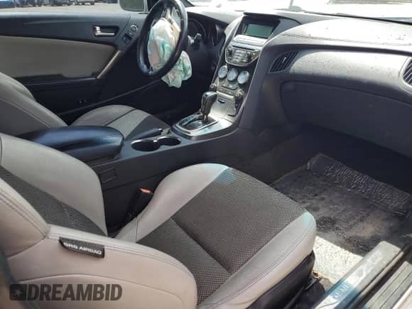 2015 Hyundai Genesis Coupe 3.8L Base с VIN KMHHU6KJXFU124175, выставлен на аукционе Copart как лот 51532595 с пробегом 96 510 миль миль и Списание • Salvage title. История ставок и продаж доступна на DreamBid. Изображение 8.