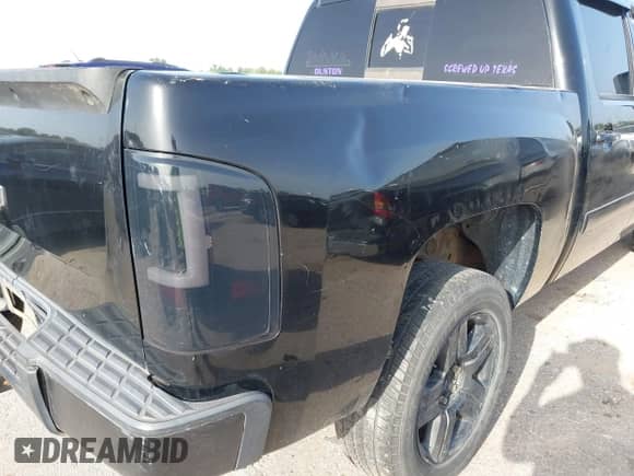 2008 Chevrolet Silverado 1500 1LT with VIN 3GCEC13J18G222254, listed as a IAAI auction lot 42597290 with 278,701 mi miles and . Bid and sale history available at DreamBid. Image 6.