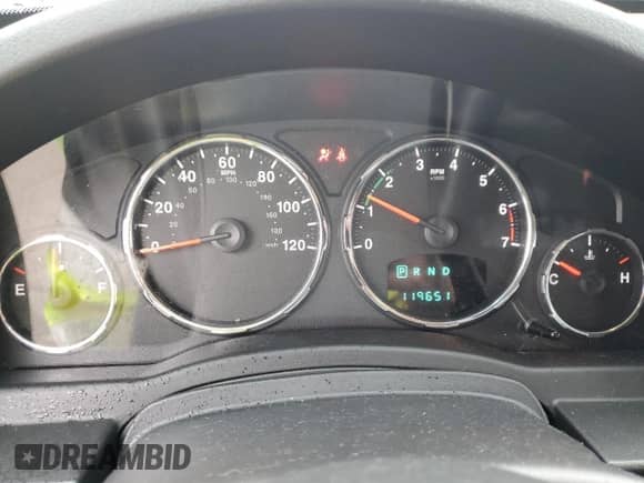 2011 Jeep Liberty Sport with VIN 1J4PN2GK6BW580142, listed as a Copart auction lot 82433075 with 119,651 mi miles and Clean title. Bid and sale history available at DreamBid. Image 9.