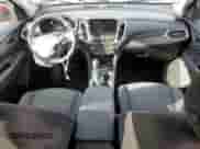 2019 Chevrolet Equinox LT z VIN 2GNAXUEV1K6106132, wystawiony jako Copart lot #85191955 z przebiegiem 79 044 mil mil oraz Szkoda całkowita • Salvage title. Historia ofert i sprzedaży dostępna na DreamBid. Obrazek 8.